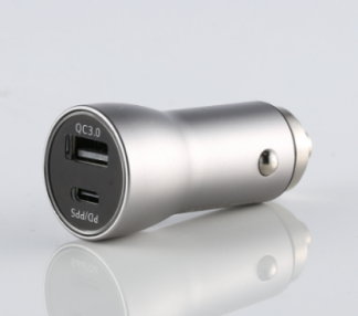 车载快速充电器